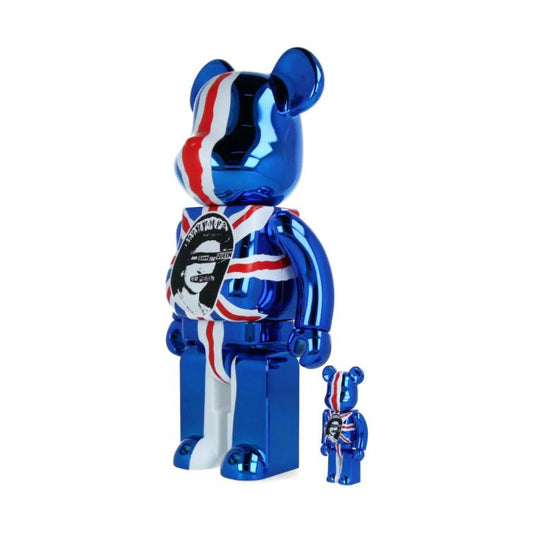 Figurines Be@rbrick Sex Pistols chrome 100% et 400% avec visuel “God Save The Queen” et drapeau britannique stylisé