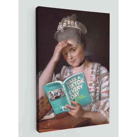 Toile imprimée Dikhotomy – femme XVIIIe lisant "Make a TikTok Every Day"