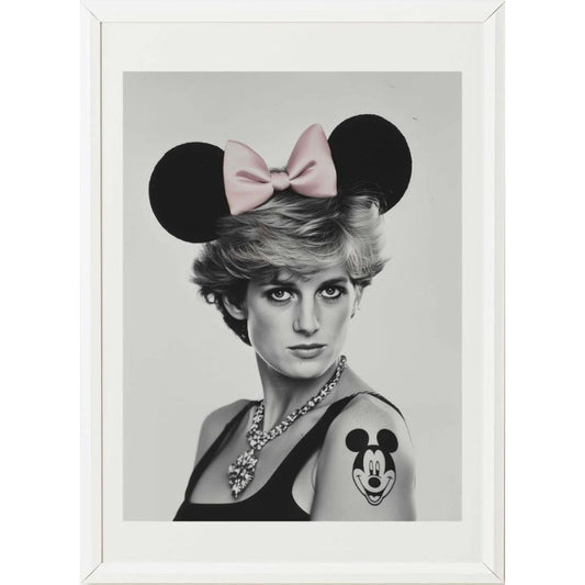 Affiche "Princesse Pop" – Cebo Galerie, portrait noir et blanc avec oreilles Minnie et tatouage Mickey