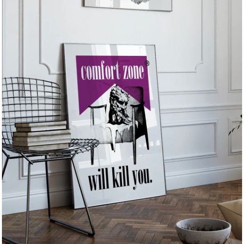 Affiche "Comfort Zone" – Fauteuil et phrase “Comfort zone will kill you.” – Art graphique motivant