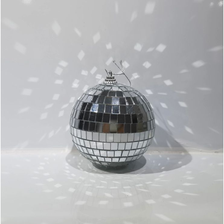 boule à facettes Disco 10 cm de diamètre à poser ou suspendre