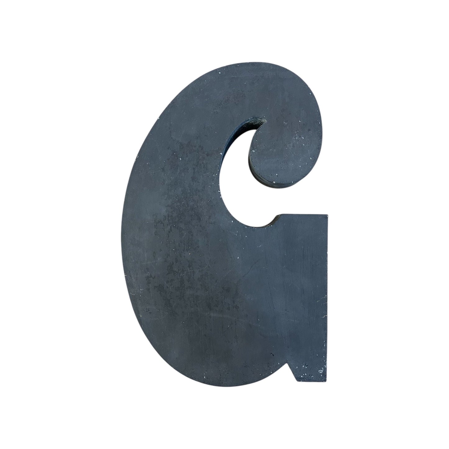 Lettre d’Enseigne Vintage “C” – Métal Noir Mat – Typographie Ronde et Graphique