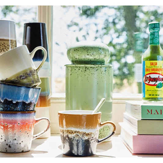 Set de 4 mugs en céramique colorée HKliving style années 70