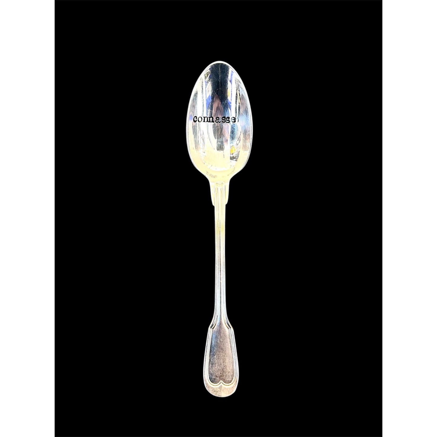 Cuillère vintage gravée "Connasse" – objet déco décalé en métal argenté
