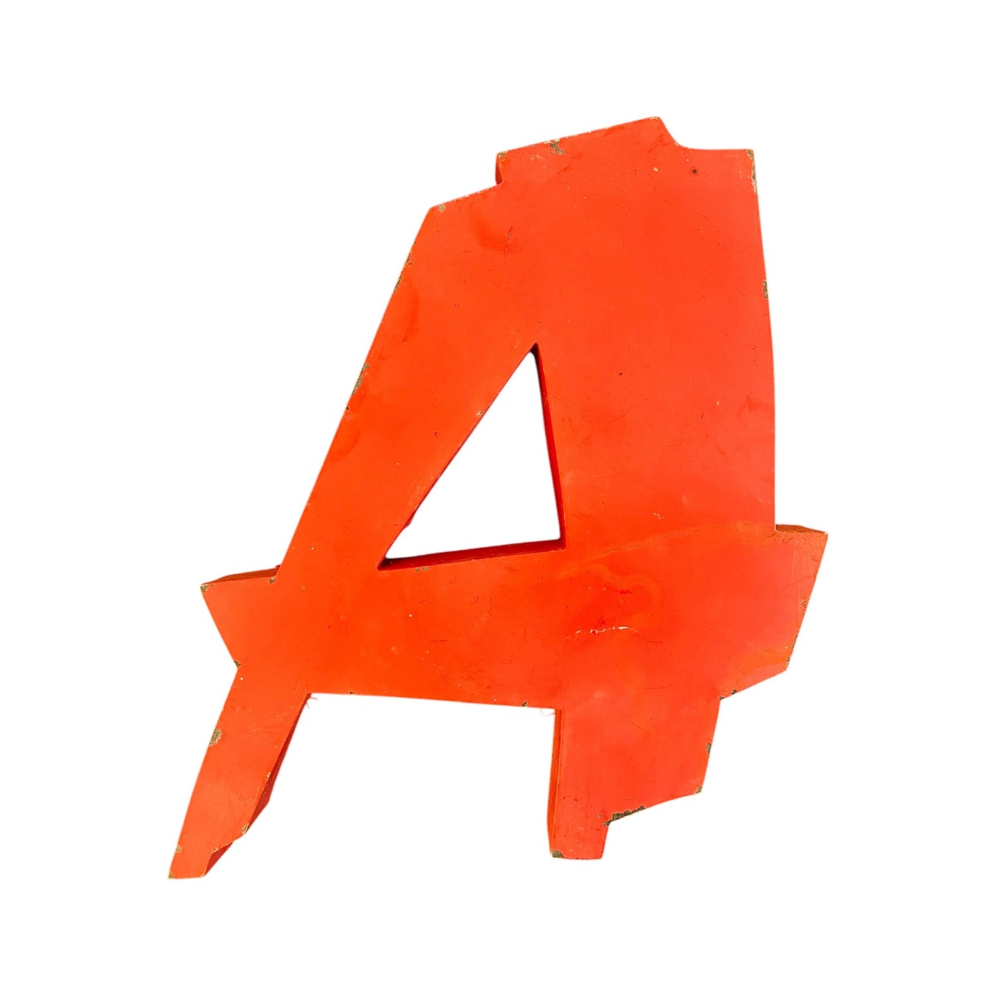 Lettre d’enseigne vintage A – métal rouge vif – style graphique