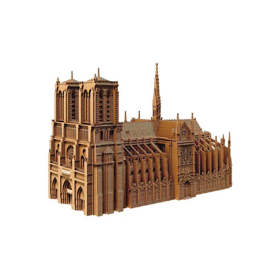 Puzzle 3D Notre-Dame de Paris en carton recyclé – Chef-d’œuvre architectural par Cartonic