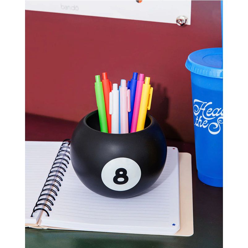 Vase 8-Ball par ban.do – Pot multifonction déco & fun en forme de boule de billard