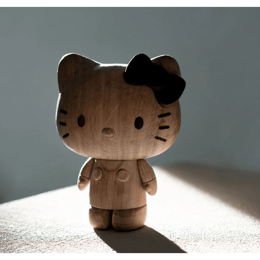 Hello Kitty mini en Bois – Sculpture Design par Boyhood (Danemark) - Boutique Ømm