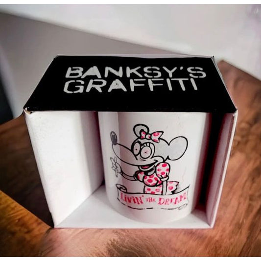 Mug Banksy “Minnie Livin’ the Dream” – Urban.ity – Céramique blanche - Boutique Ømm