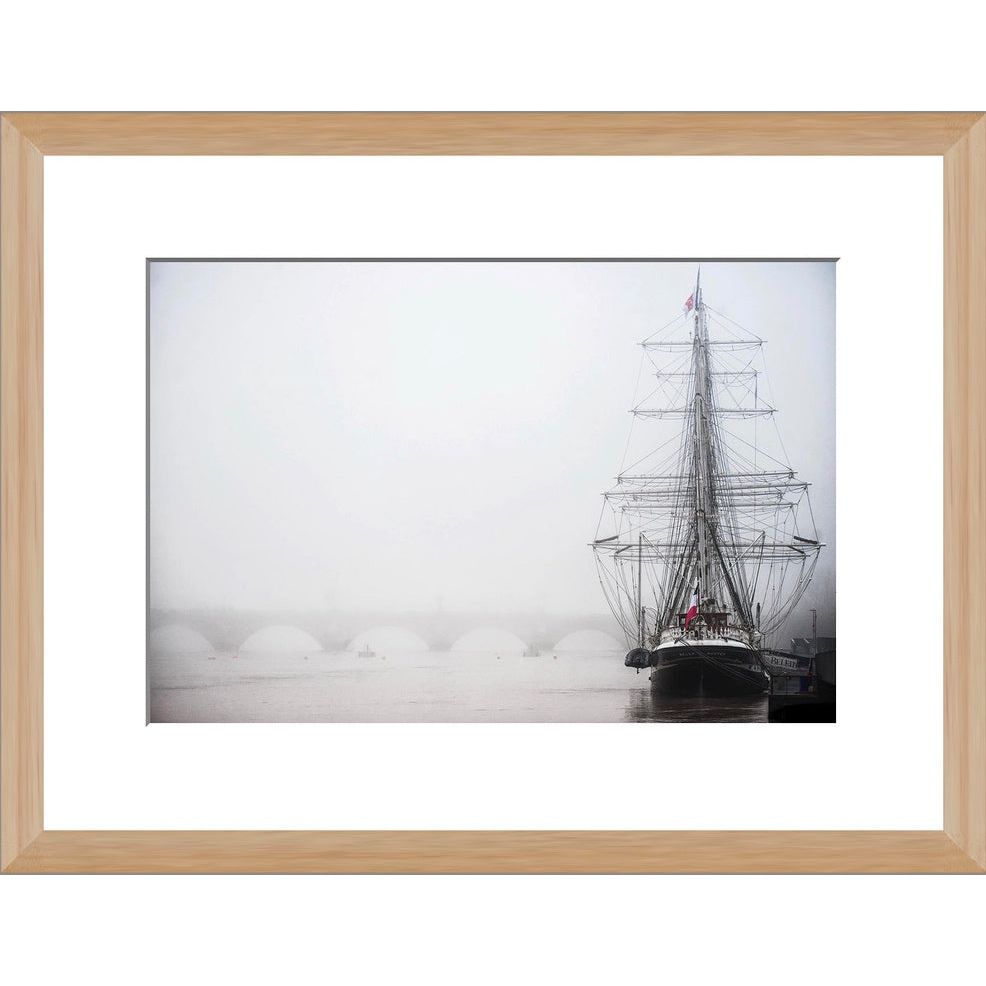 Tirage d’art "Escale" – 20x30 cm – Cadre bois 30x40 cm - Boutique Ømm