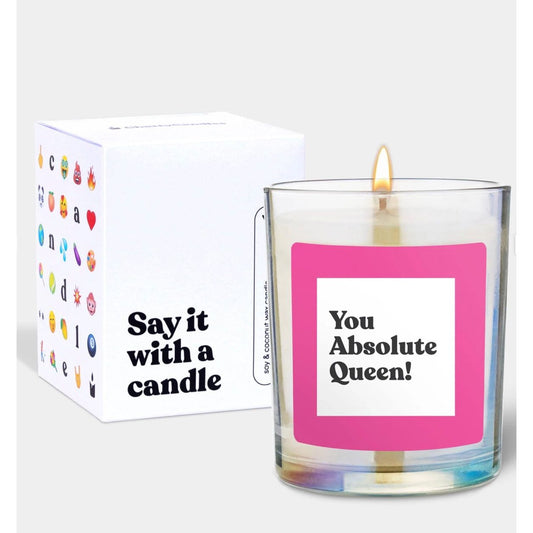 Bougie en verre avec étiquette rose et message You Absolute Queen!