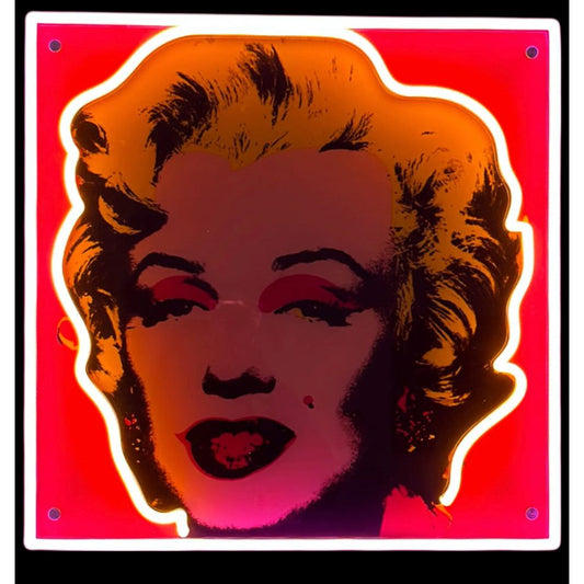 Néon mural Marilyn Monroe Andy Warhol – portrait lumineux rose fluo édité par Yellow Pop