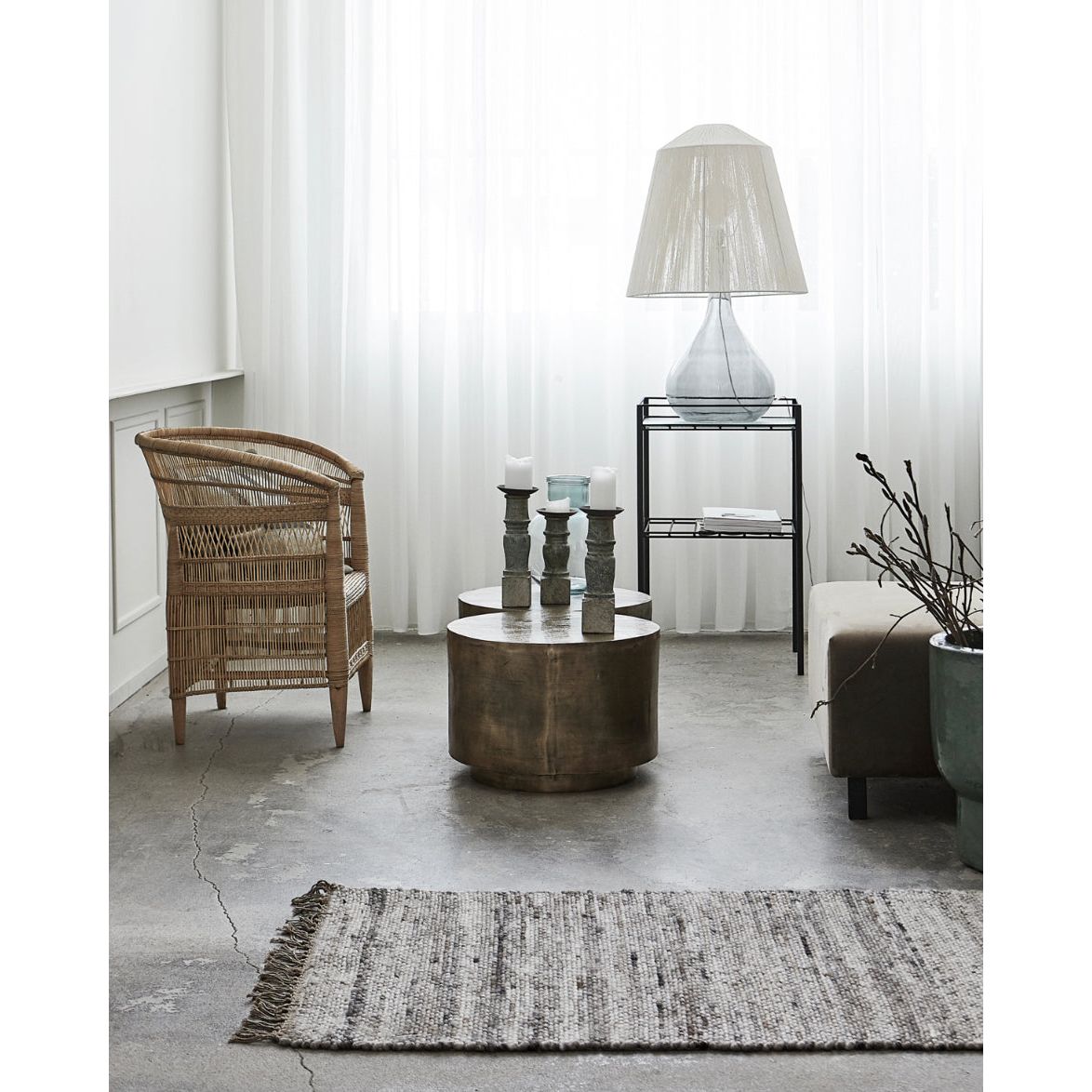 Table basse HDRota en aluminium doré brossé – House Doctor