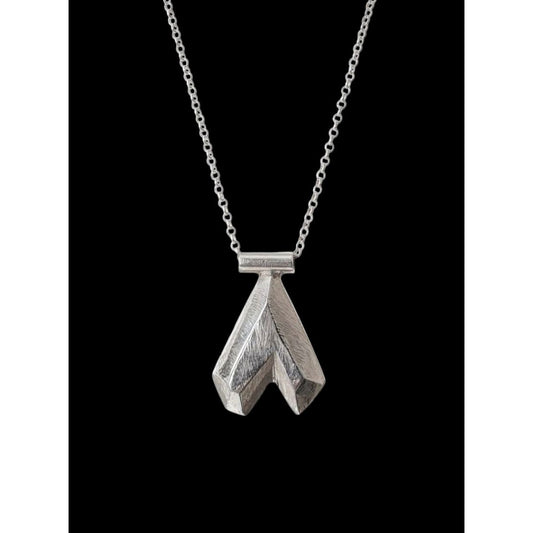 Collier Beatriz Favres – cœur inversé en argent massif, taille moyenne