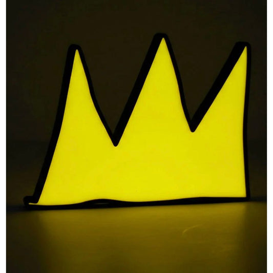 – Lampe LED PopBox The Crown Basquiat Yellowpop
– Lightbox couronne Basquiat décoration pop art
– Lampe design Basquiat Crown Yellowpop rechargeable