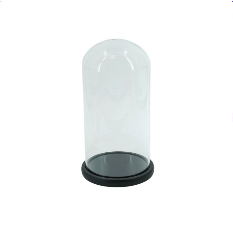 – Cloche décorative verre bois Housevitamin 32 cm
– Cloche en verre grand format avec socle bois noir
– Cloche XL pour exposition objets déco design