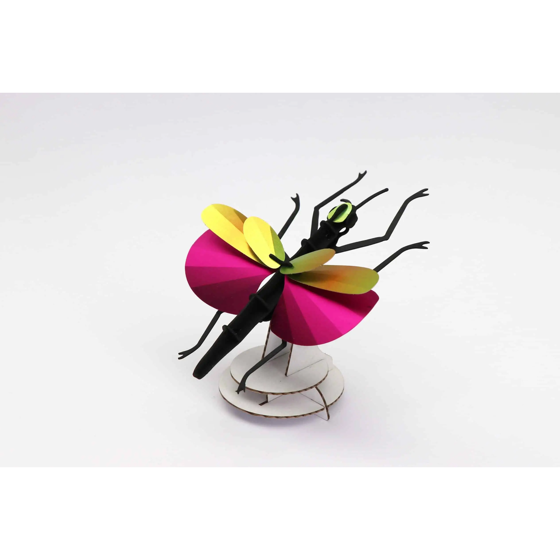 Phasme 3D en papier Assembli avec ailes colorées rose, jaune et vert à assembler soi-même