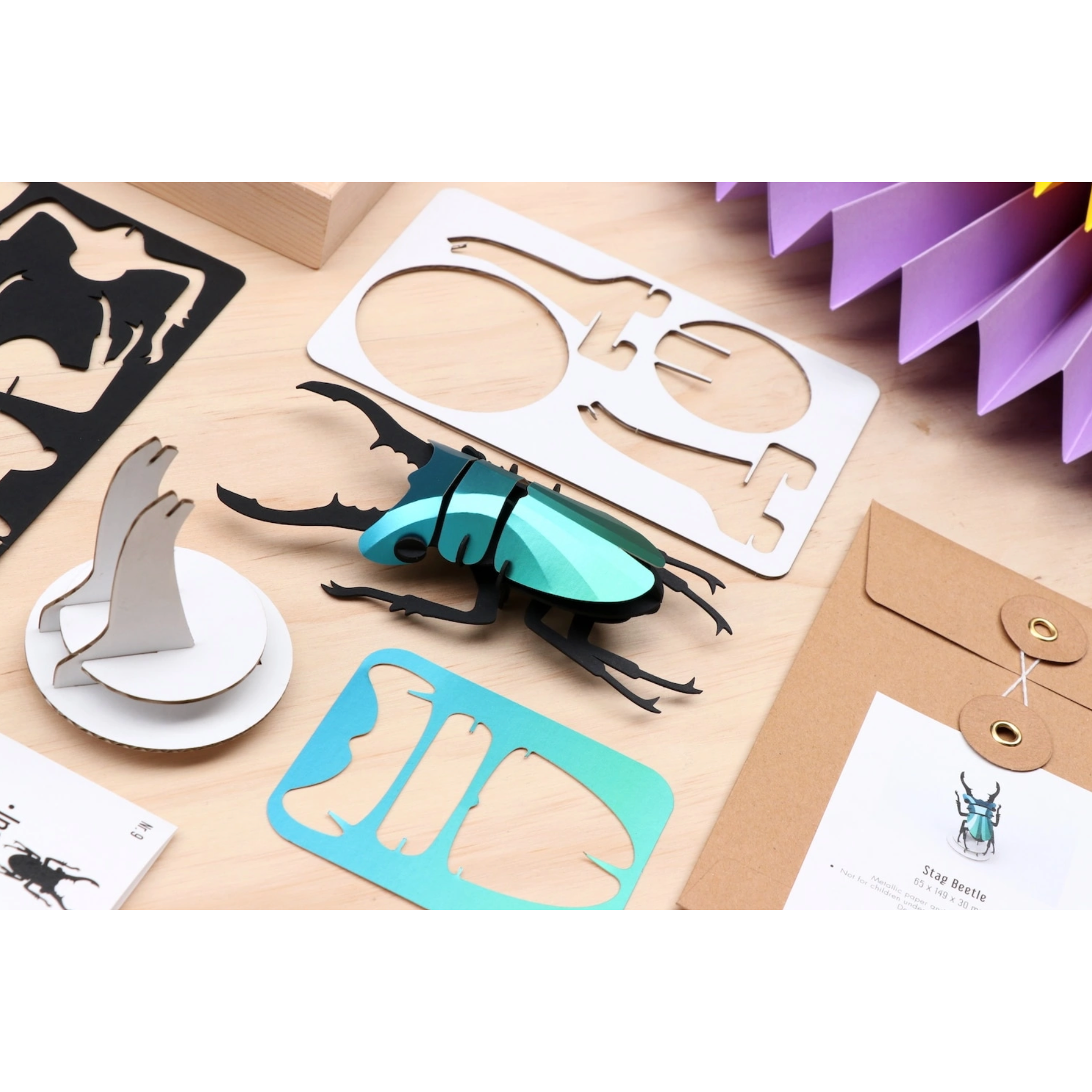 Lucane Cerf-Volant 3D Assembli en papier Vert Caraïbes métallisé à assembler soi-même