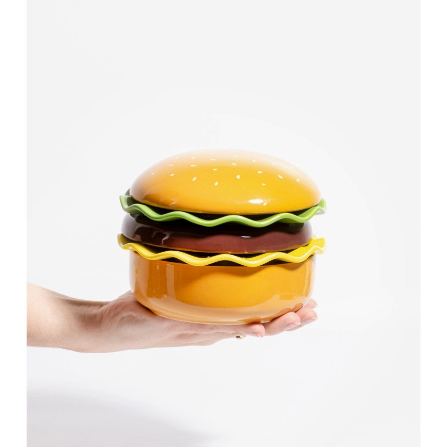 Set de plats Hamburger L'Expressionist en céramique composé de plusieurs plats empilables en forme de hamburger