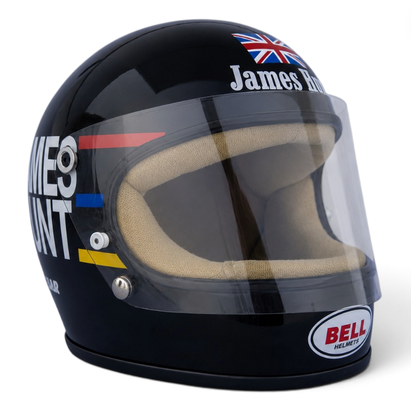 Casque Replica James Hunt 1976 noir vu de profil avec lettrage blanc, inspiré du casque de sa saison de Champion du monde de Formule 1