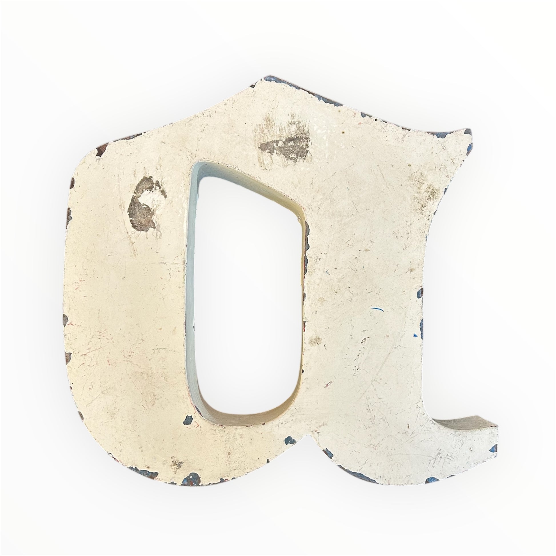 Lettre d’enseigne vintage a – métal blanc – typographie rétro usée