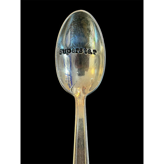 Cuillère vintage en métal argenté gravée "superstar" – cadeau original rétro

