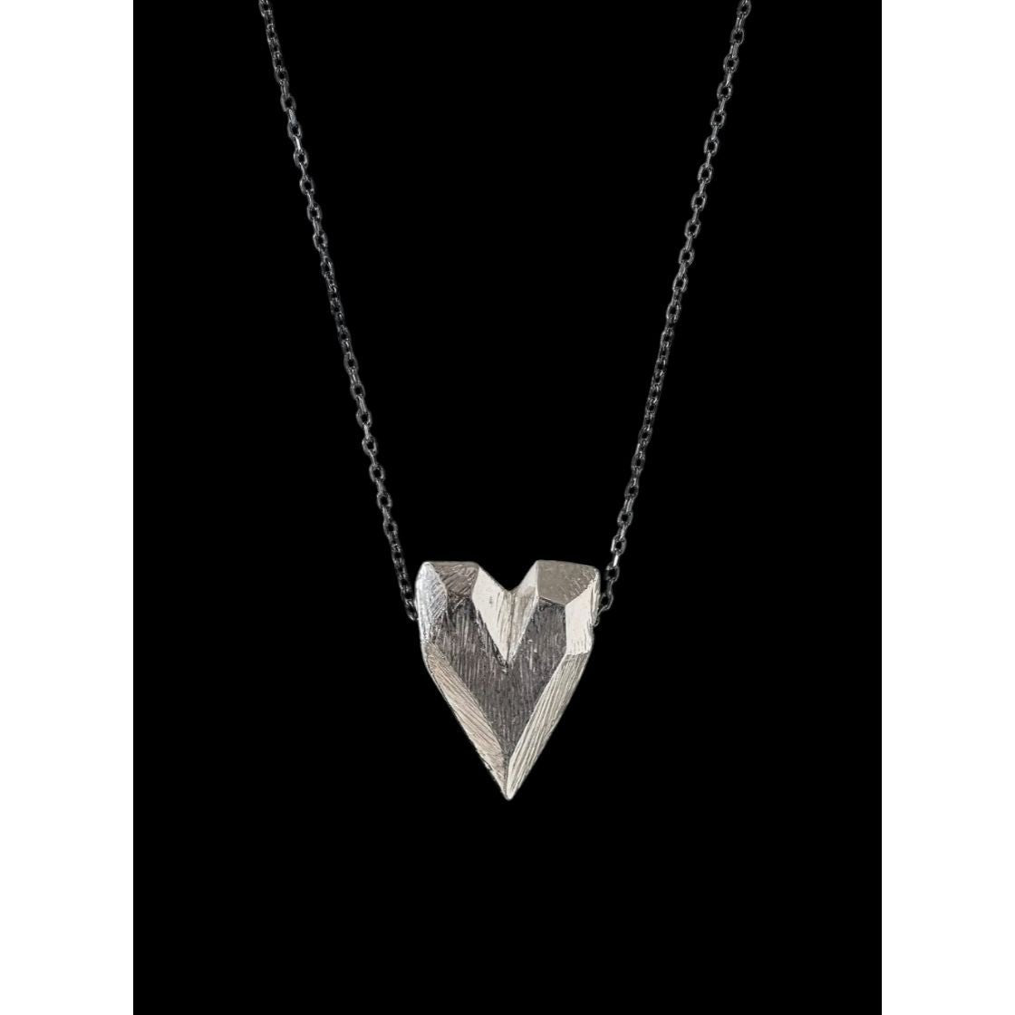 Beatriz Favres – Collier cœur en argent (taille moyenne) - Boutique Ømm