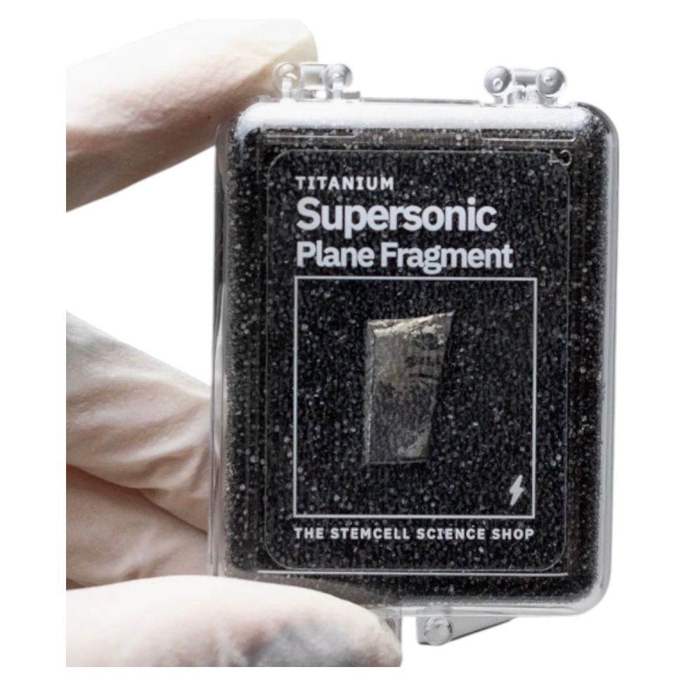 Fragment d’avion supersonique SR-71 Blackbird – Titanium authentique - Boutique Ømm