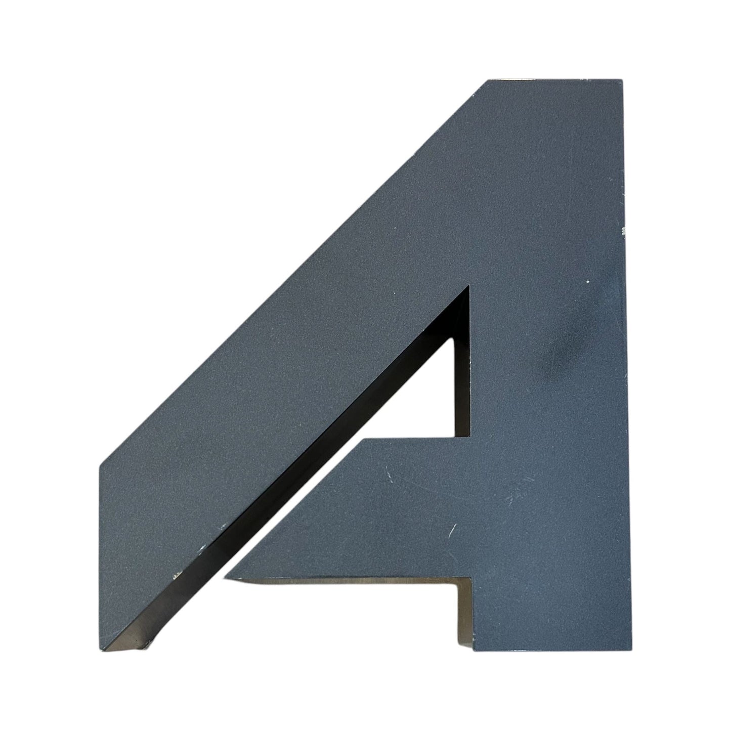Lettre d’Enseigne Vintage Métal – Lettre “A” – Noir – Style Industriel - Boutique Ømm